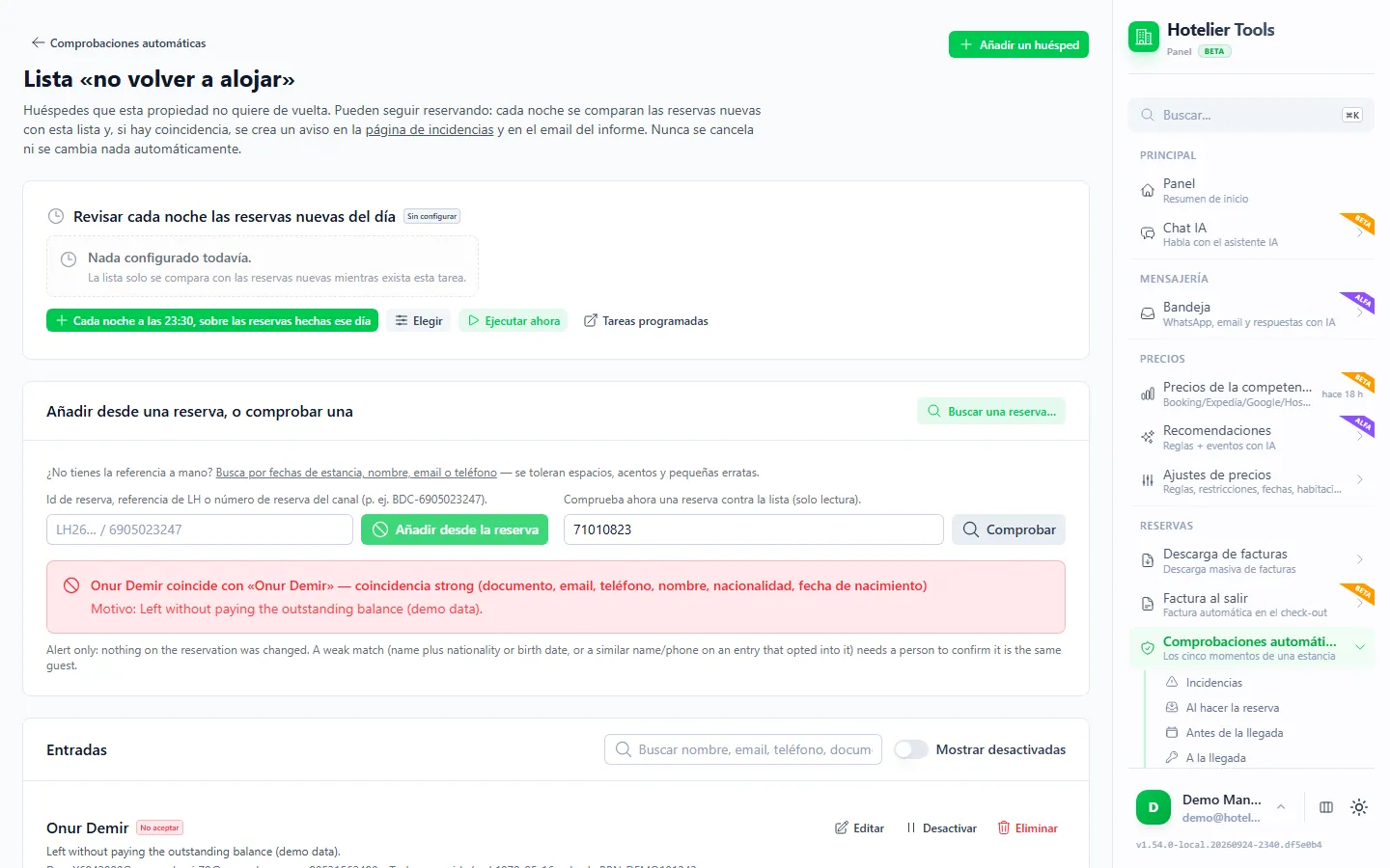 Lista «no volver a alojar» en Hotelier Tools: la tarjeta de la comprobación nocturna, una comprobación de reserva con una coincidencia fuerte y el motivo objetivo, y una entrada con Editar, Desactivar y Eliminar